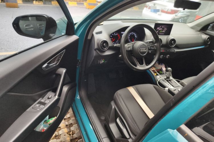 Used Audi Q2L 2018 35 TFSI Launch Exclusive Edition China VI Interior 3