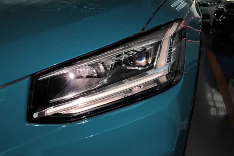 Used Audi Q2L 2018 35 TFSI Luxury Prestige Version China VI Left Front Headlight