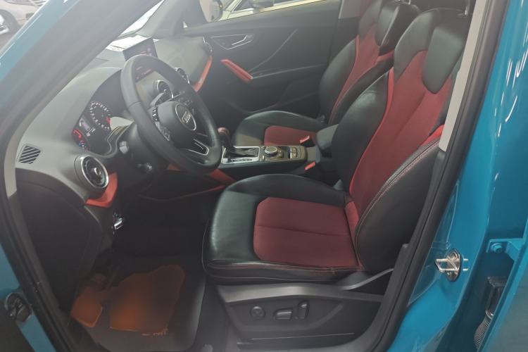 Used Audi Q2L 2018 35 TFSI Fashion Dynamic Version China V Emission Standard Left Front Seat
