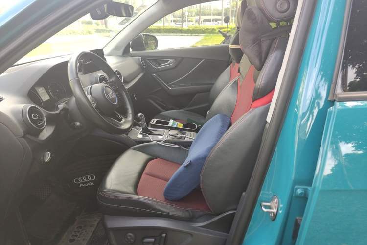 Used Audi Q2L 2018 35 TFSI Fashion Dynamic Version China V Emission Standard Left Front Seat