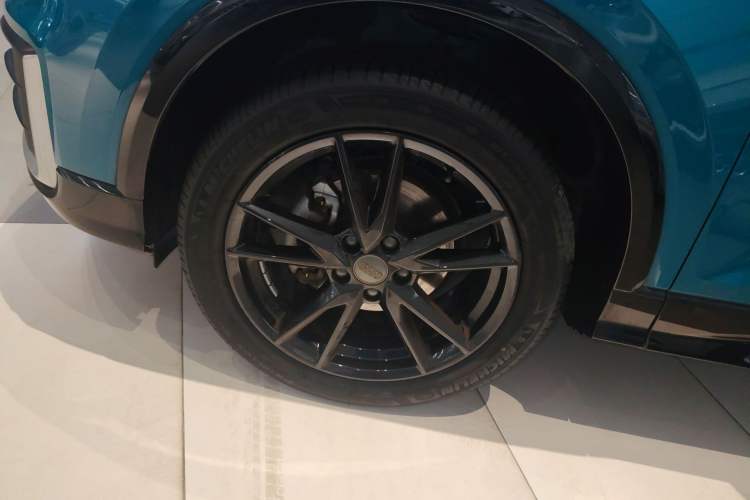 Used Audi Q2L 2018 35 TFSI Launch Exclusive Edition China VI Left Front Wheel Hub