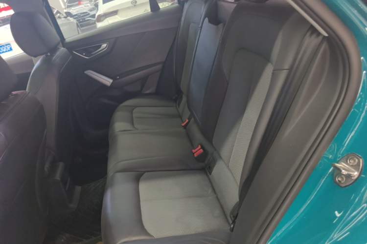 Used Audi Q2L 2018 35 TFSI Fashionable & Elegant Version China VI Emission Standard Left Rear Seat