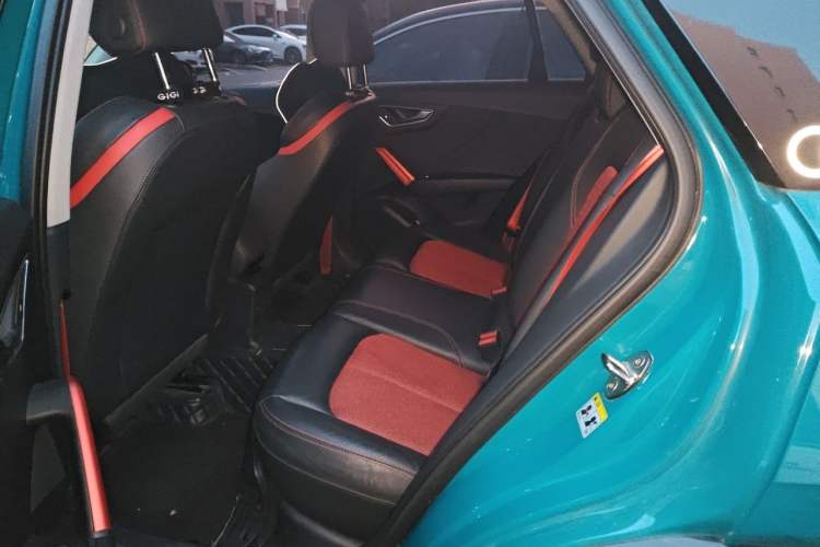 Used Audi Q2L 2018 35 TFSI Fashion Dynamic Version China VI Emission Standard Left Rear Seat