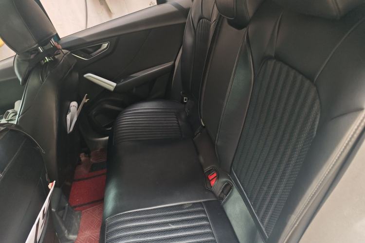 Used Audi Q2L 2018 35 TFSI Fashionable & Elegant Version China VI Emission Standard Left Rear Seat