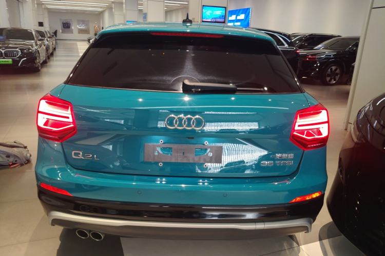 Used Audi Q2L 2018 35 TFSI Launch Exclusive Edition China VI Rear