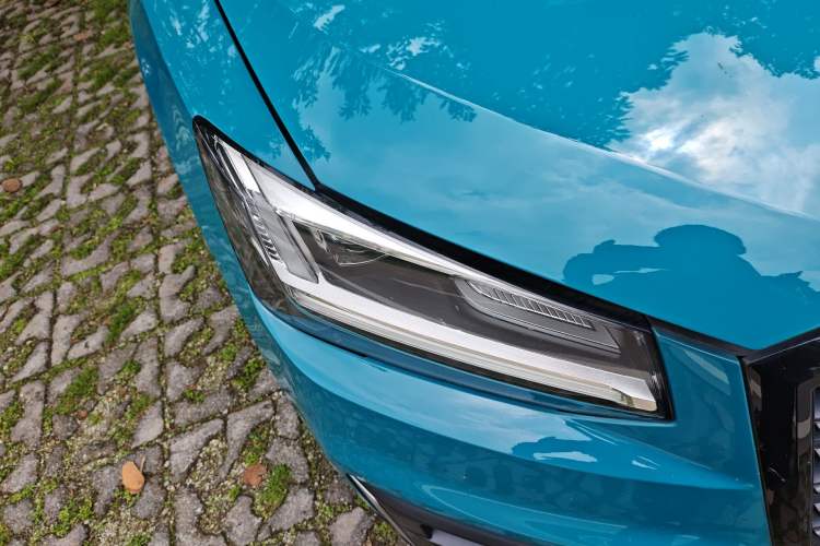 Used Audi Q2L 2018 35 TFSI Fashion Dynamic Version China V Emission Standard Right Front Headlight