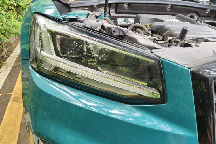 Used Audi Q2L 2018 35 TFSI Launch Exclusive Edition China V Right Front Headlight