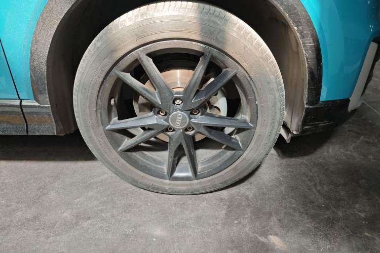 Used Audi Q2L 2018 35 TFSI Fashion Dynamic Version China VI Emission Standard Right Front Wheel Hub