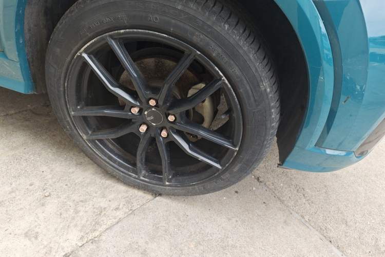 Used Audi Q2L 2018 35 TFSI Fashionable & Elegant Version China VI Emission Standard Right Front Wheel Hub