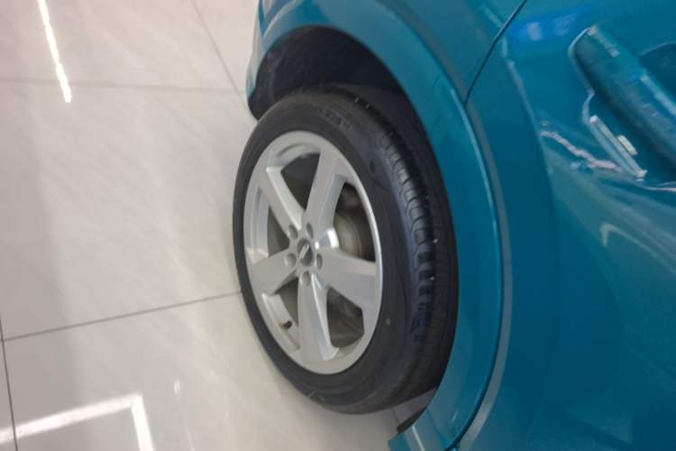 Used Audi Q2L 2018 35 TFSI Fashionable & Elegant Version China VI Emission Standard Right Rear Wheel Hub