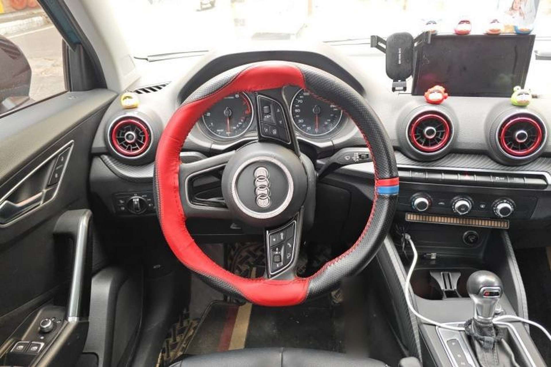 Used Audi Q2L 2018 35 TFSI Launch Exclusive Edition China VI Steering Wheel