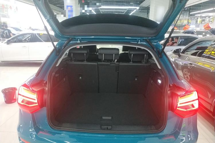 Used Audi Q2L 2018 35 TFSI Fashionable & Elegant Version China VI Emission Standard Trunk