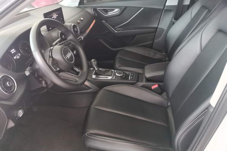 Used Audi Q2L 2018 35 TFSI Launch Exclusive Edition China VI Interior 2