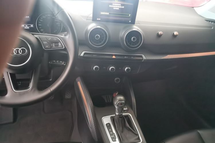 Used Audi Q2L 2018 35 TFSI Launch Exclusive Edition China VI Interior 3