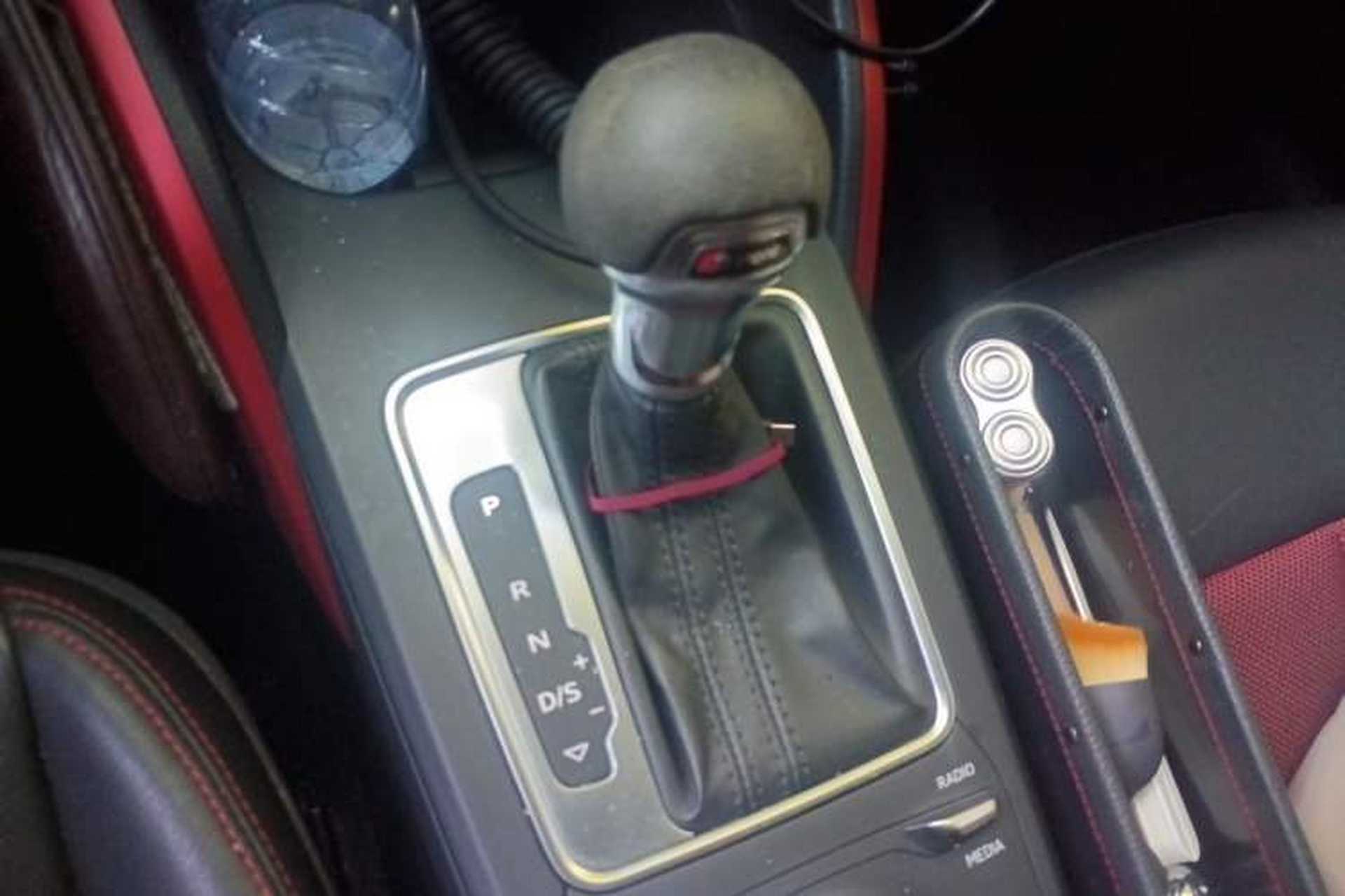 Used Audi Q2L 2018 35 TFSI Fashion Dynamic Version China V Emission Standard Gear Lever