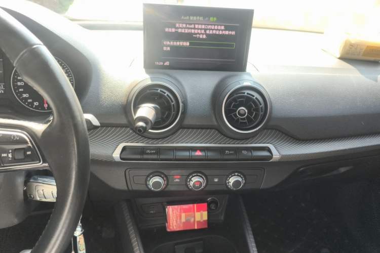 Used Audi Q2L 2018 35 TFSI Launch Exclusive Edition China VI Audio And AC Panel