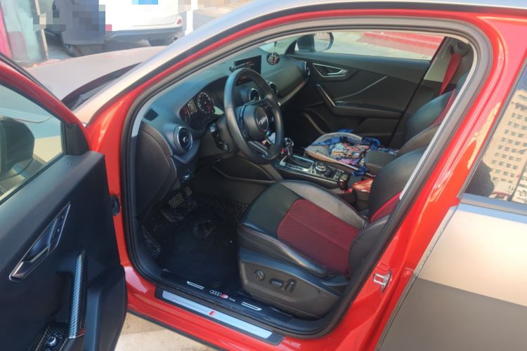 Used Audi Q2L 2018 35 TFSI Launch Exclusive Edition China V Driver Seat