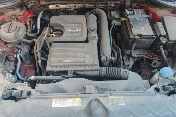 Used Audi Q2L 2018 35 TFSI Launch Exclusive Edition China V Engine Bay