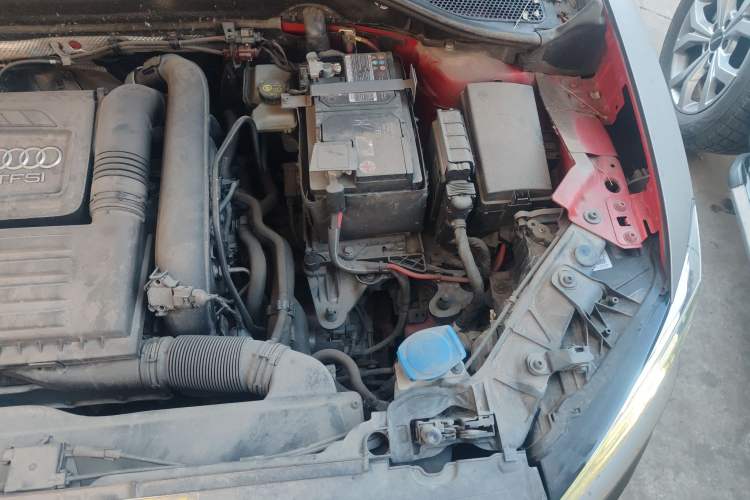 Used Audi Q2L 2018 35 TFSI Launch Exclusive Edition China V Engine Bay Left