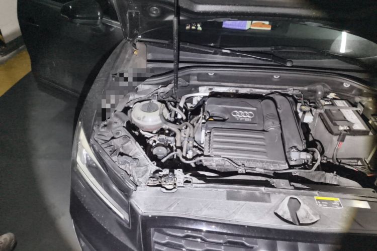 Used Audi Q2L 2018 35 TFSI Fashion Dynamic Version China VI Emission Standard Engine Bay Right