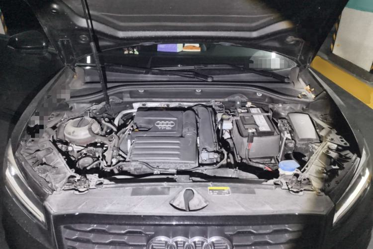 Used Audi Q2L 2018 35 TFSI Fashion Dynamic Version China VI Emission Standard Engine Bay