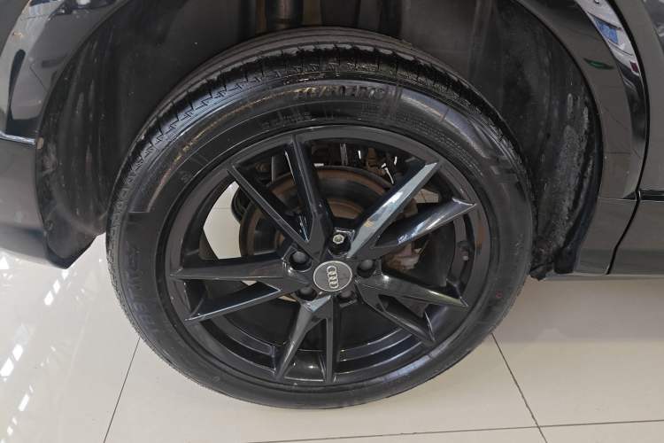 Used Audi Q2L 2018 35 TFSI Launch Exclusive Edition China VI Exterior 5