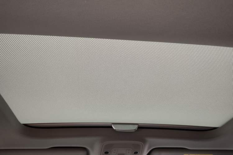 Used Audi Q2L 2018 35 TFSI Fashionable & Elegant Version China VI Emission Standard Headliner