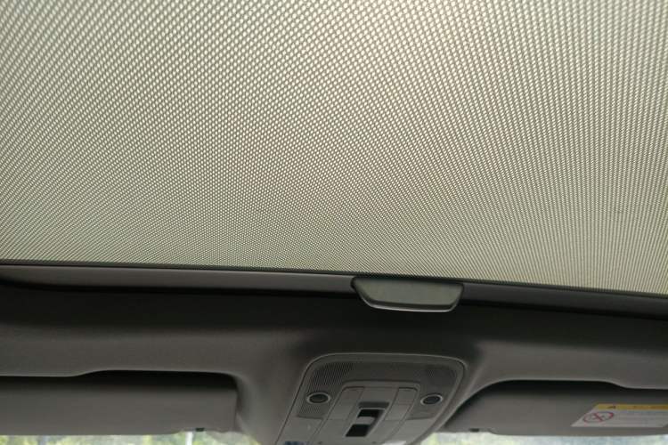 Used Audi Q2L 2018 35 TFSI Launch Exclusive Edition China VI Headliner