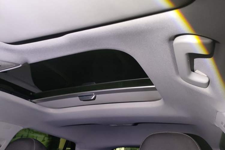 Used Audi Q2L 2018 35 TFSI Launch Exclusive Edition China VI Headliner