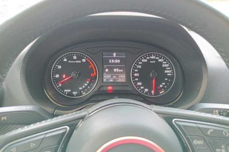 Used Audi Q2L 2018 35 TFSI Launch Exclusive Edition China VI Instrument Cluster