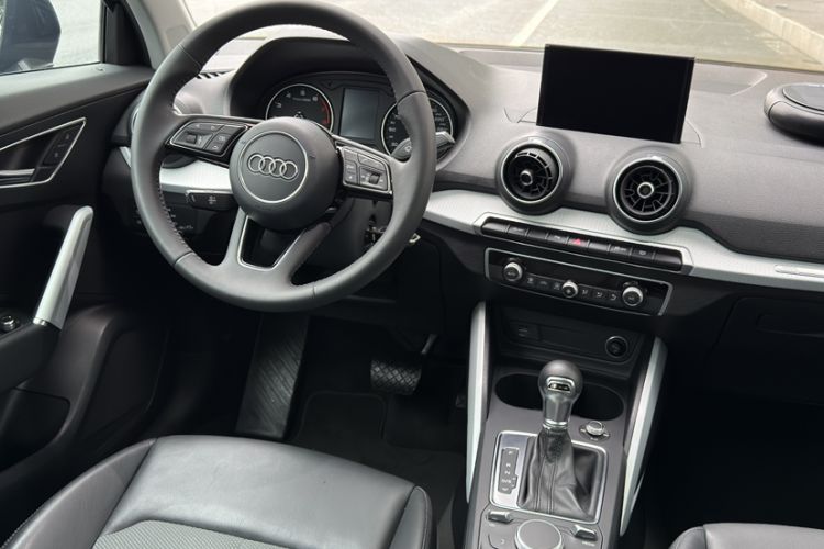 Used Audi Q2L 2018 35 TFSI Fashion Elegant Version China V Interior 3