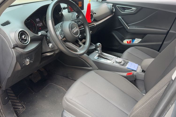 Used Audi Q2L 2018 35 TFSI Launch Exclusive Edition China VI Interior 3