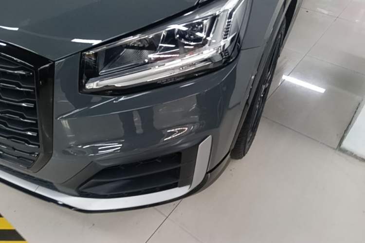 Used Audi Q2L 2018 35 TFSI Launch Exclusive Edition China VI Left Front Headlight