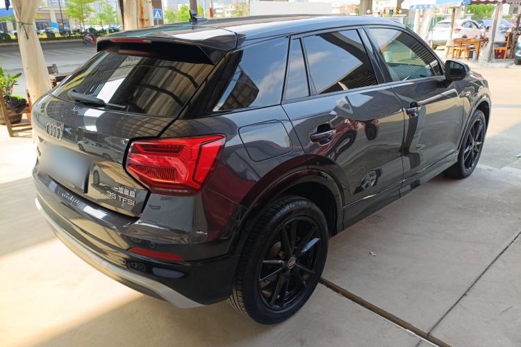 Used Audi Q2L 2018 35 TFSI Launch Exclusive Edition China VI Rear Right 45 Deg
