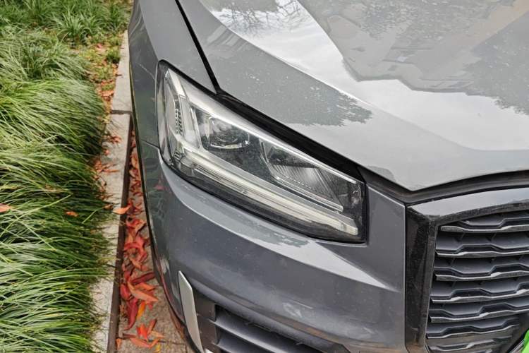 Used Audi Q2L 2018 35 TFSI Launch Exclusive Edition China VI Right Front Headlight