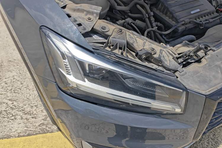 Used Audi Q2L 2018 35 TFSI Launch Exclusive Edition China VI Right Front Headlight