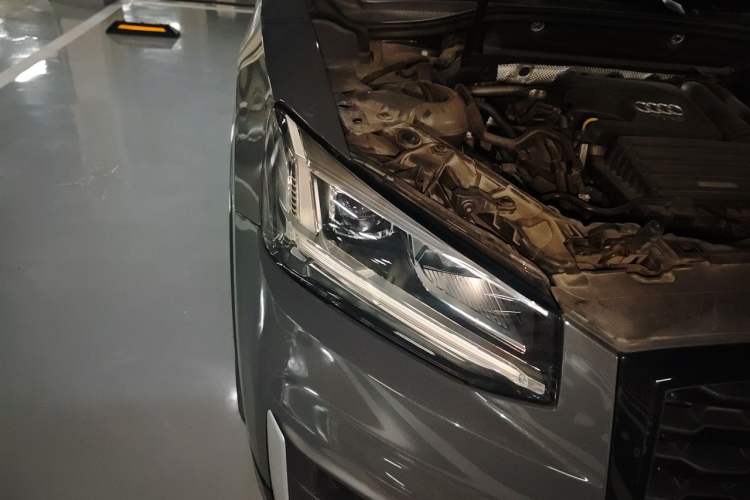 Used Audi Q2L 2018 35 TFSI Launch Exclusive Edition China VI Right Front Headlight