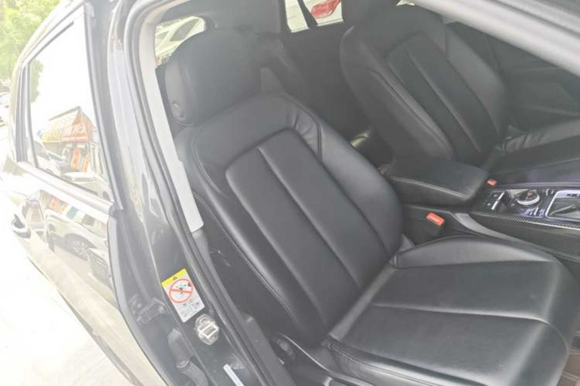 Used Audi Q2L 2018 35 TFSI Launch Exclusive Edition China VI Right Front Seat