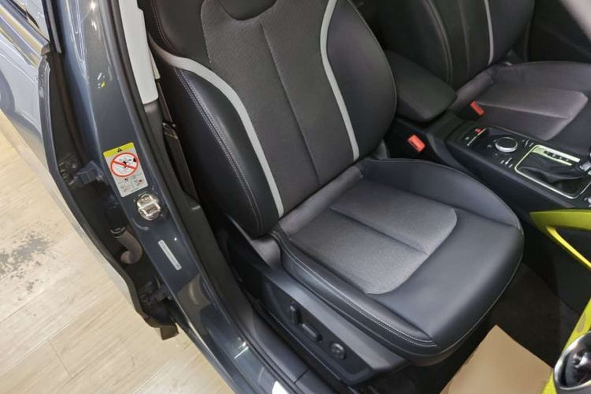Used Audi Q2L 2018 35 TFSI Fashion Dynamic Version China VI Emission Standard Right Front Seat