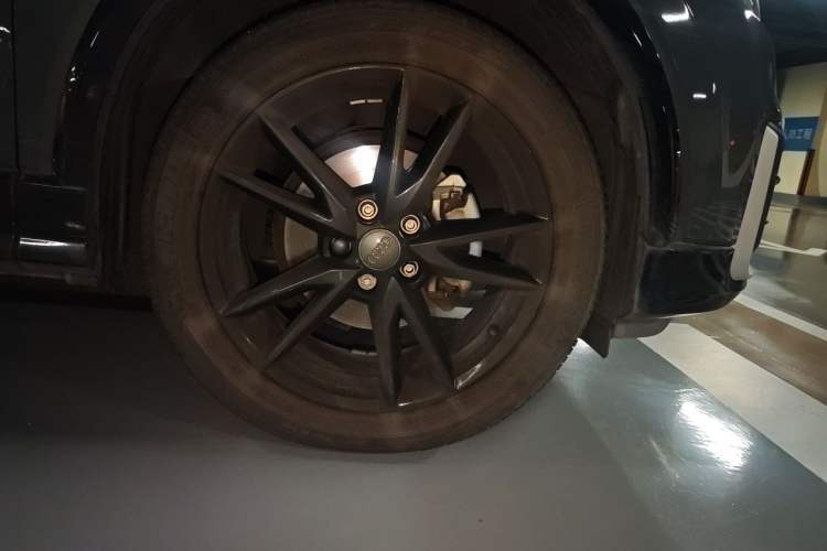 Used Audi Q2L 2018 35 TFSI Launch Exclusive Edition China VI Right Front Wheel Hub