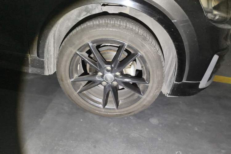 Used Audi Q2L 2018 35 TFSI Fashion Dynamic Version China VI Emission Standard Right Front Wheel Hub