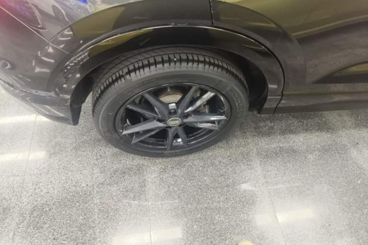 Used Audi Q2L 2018 35 TFSI Launch Exclusive Edition China V Right Rear Wheel Hub