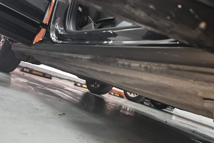 Used Audi Q2L 2018 35 TFSI Launch Exclusive Edition China V Right Side Sill