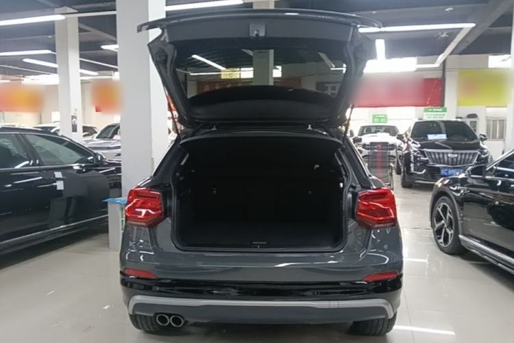 Used Audi Q2L 2018 35 TFSI Launch Exclusive Edition China VI Trunk