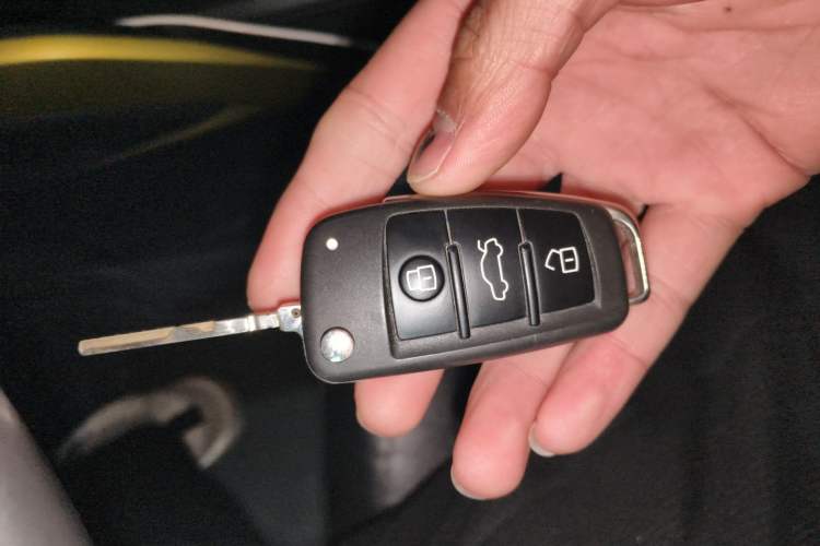 Used Audi Q2L 2018 35 TFSI Fashion Dynamic Version China VI Emission Standard Vehicle Key