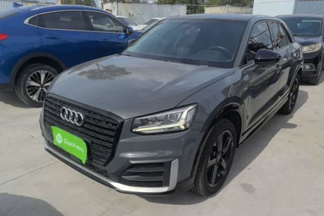Audi Q2L 2018 35 TFSI Launch Exclusive Edition China VI usata