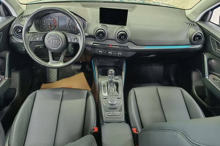Used Audi Q2L 2018 35 TFSI Launch Exclusive Edition China VI Interior 1