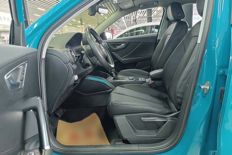 Used Audi Q2L 2018 35 TFSI Launch Exclusive Edition China VI Interior 3