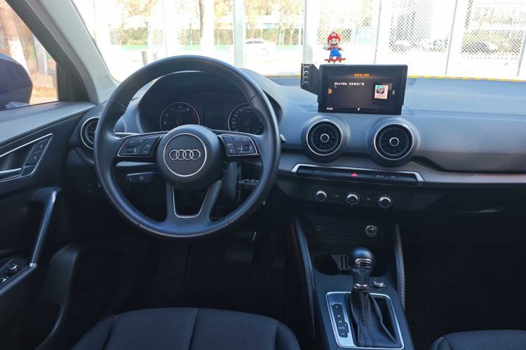 Used Audi Q2L 2018 35 TFSI Launch Exclusive Edition China VI Interior 3