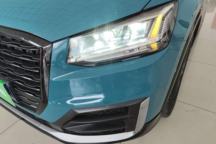 Used Audi Q2L 2018 35 TFSI Fashion Dynamic Version China V Emission Standard Left Front Headlight
